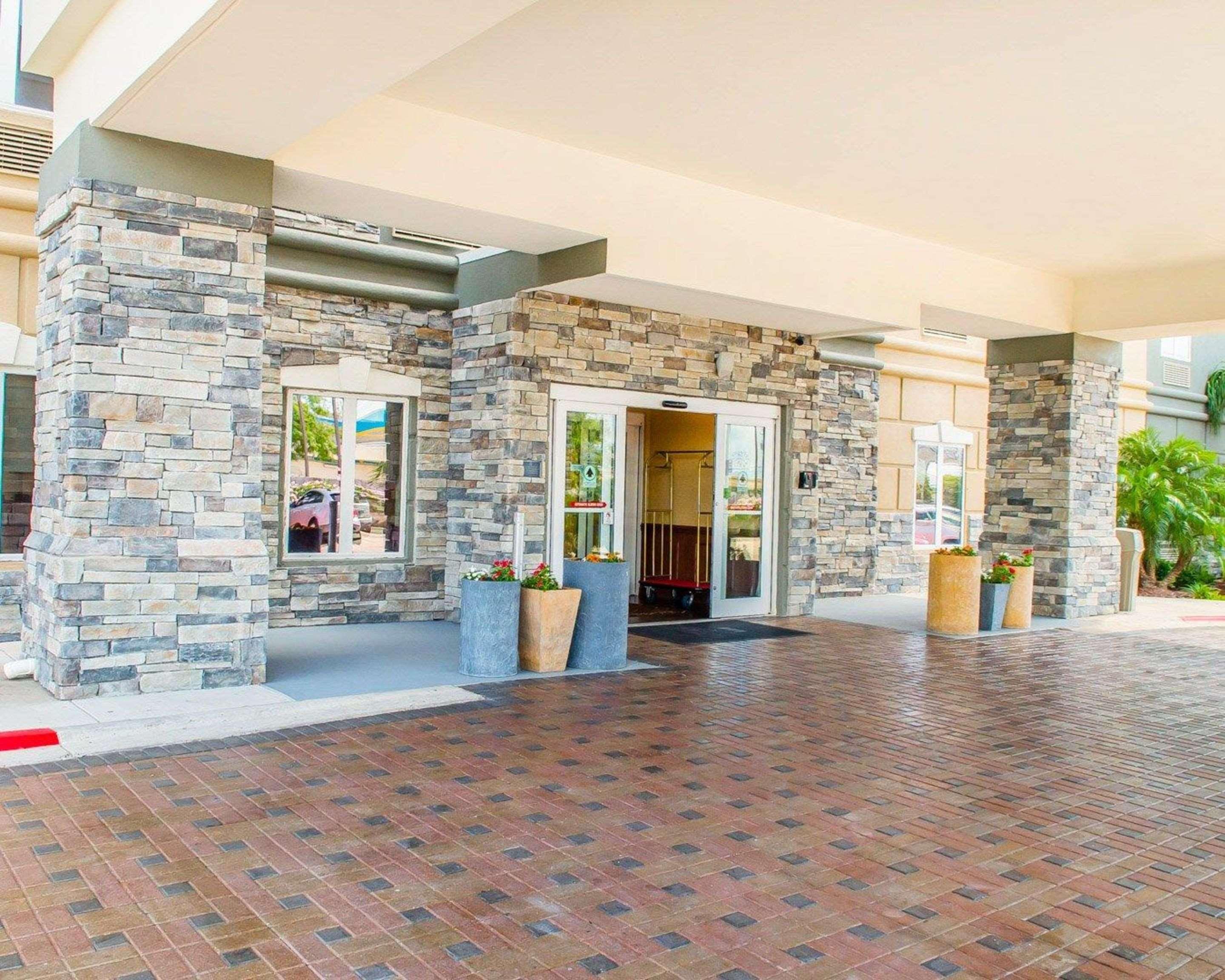 Comfort Suites Near Texas A&M - Corpus Christi Exterior foto